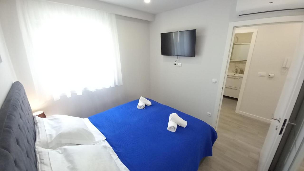 Lux Apartman Antonija Макарска Экстерьер фото