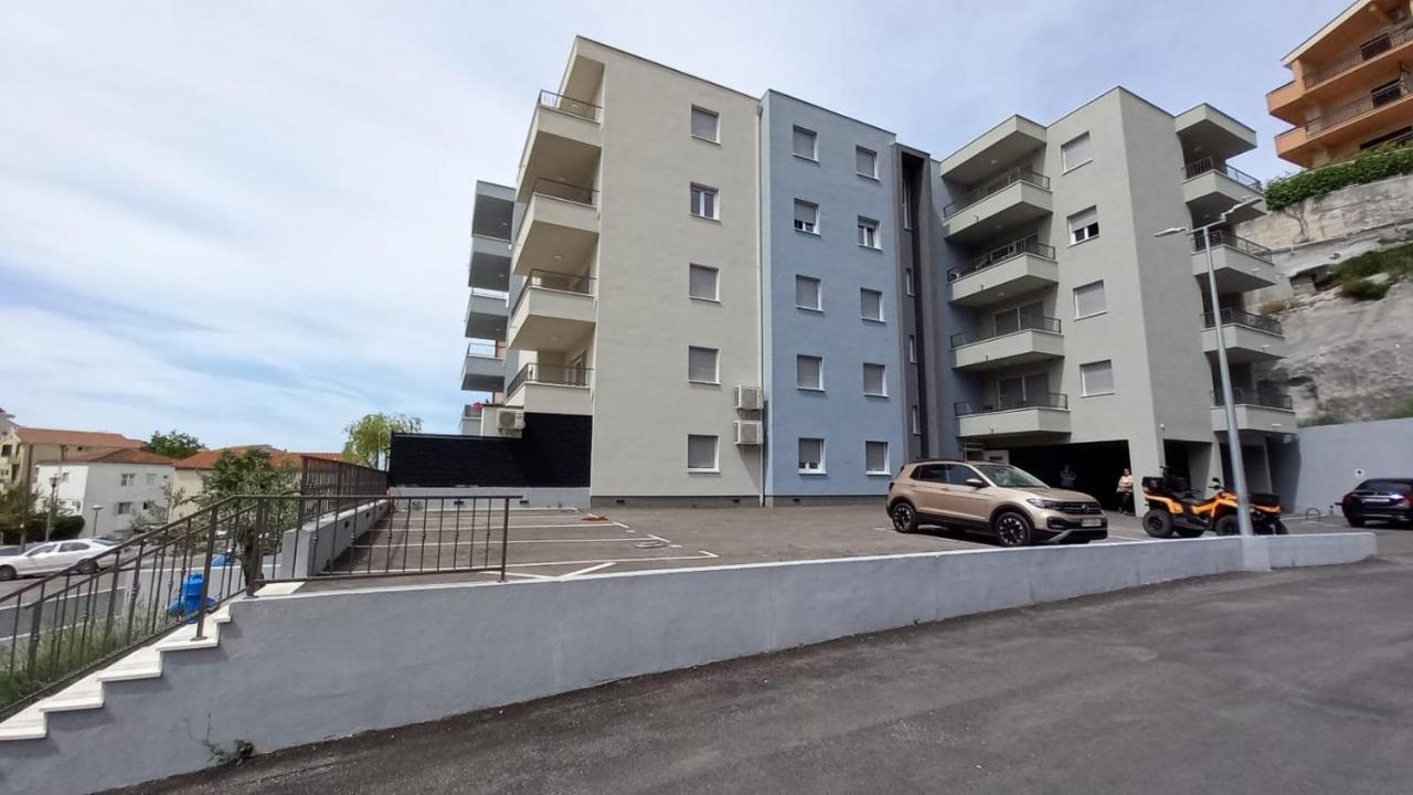 Lux Apartman Antonija Макарска Экстерьер фото
