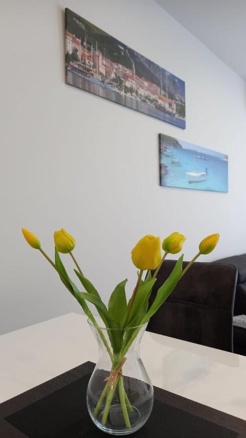 Lux Apartman Antonija Макарска Экстерьер фото